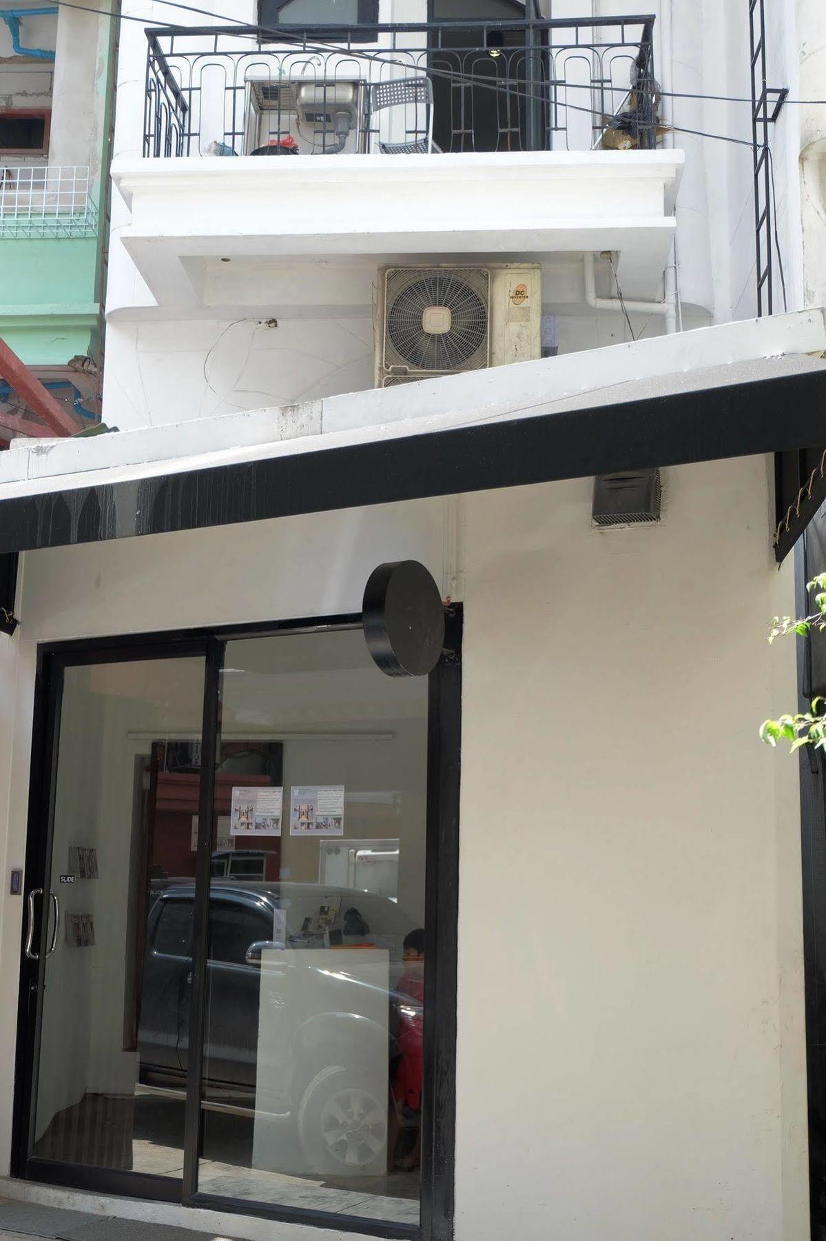 Seek Sleep Hostel Bangkok Eksteriør billede